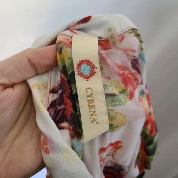 Cyrena Floral/Plaid Button Front Sleeveless Tunic size L - Picture 6 of 6